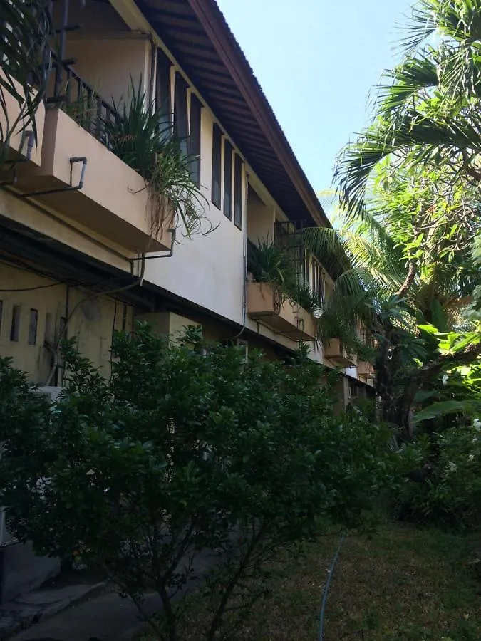 Fat Yogi Cottages Kuta Lombok Hotel