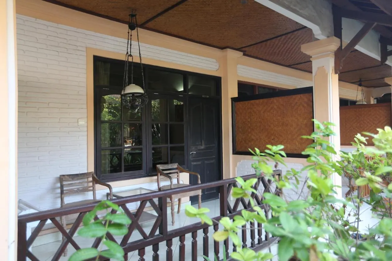 Fat Yogi Cottages Kuta  Indonesia