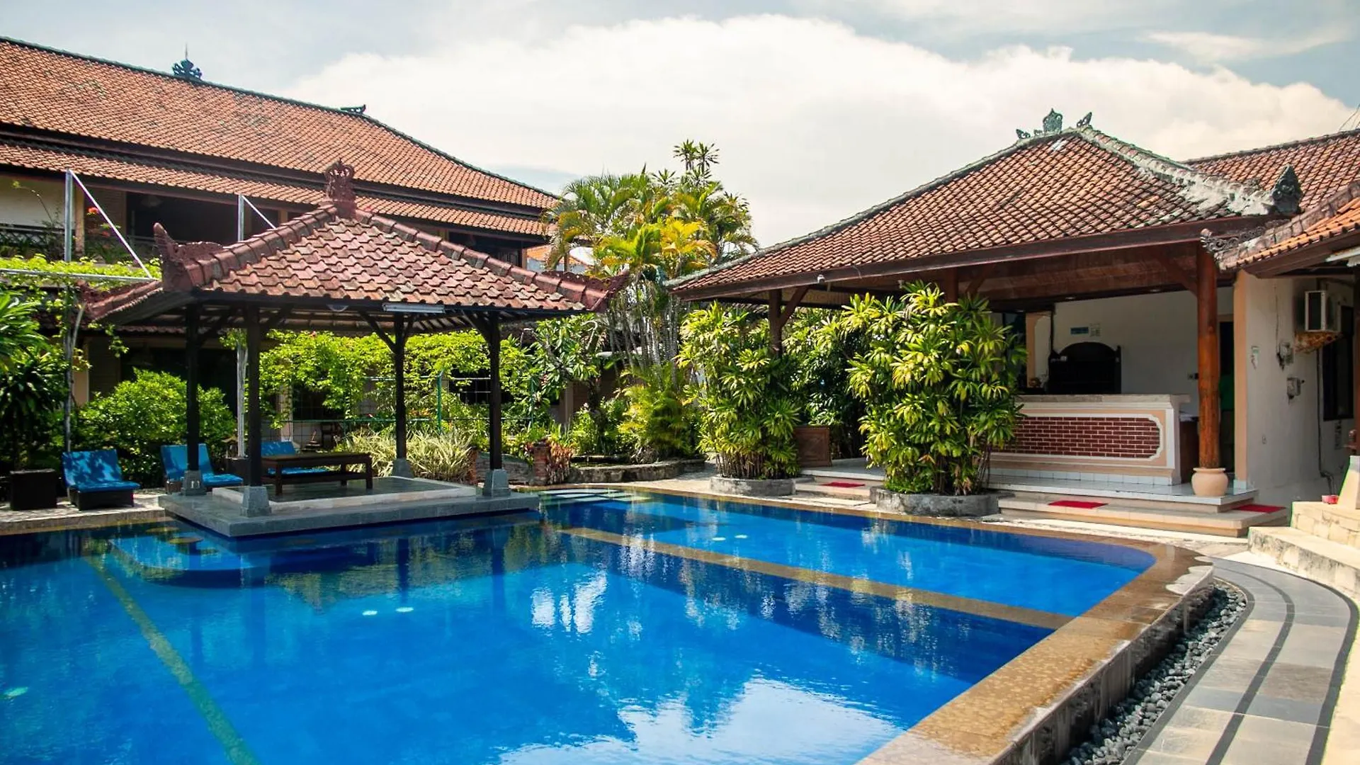 Hotel Fat Yogi Cottages Kuta